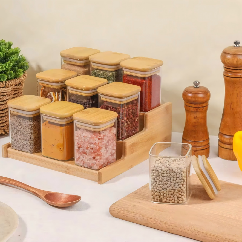 Customized Kitchen Bamboo Lid Borosilicate Glass Jar Square Shape 200ml For Spice