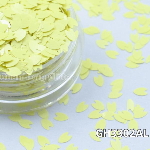 Loose Oil Based Solvent Resistance Glitter Matte Petal Shaped For For Nails Oem