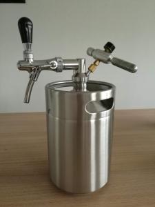 China 5L Stainless Steel Beer Growler Keg with Mini Keg Dispenser ,Tap Dispenser System Spear for Craft Beer on sale