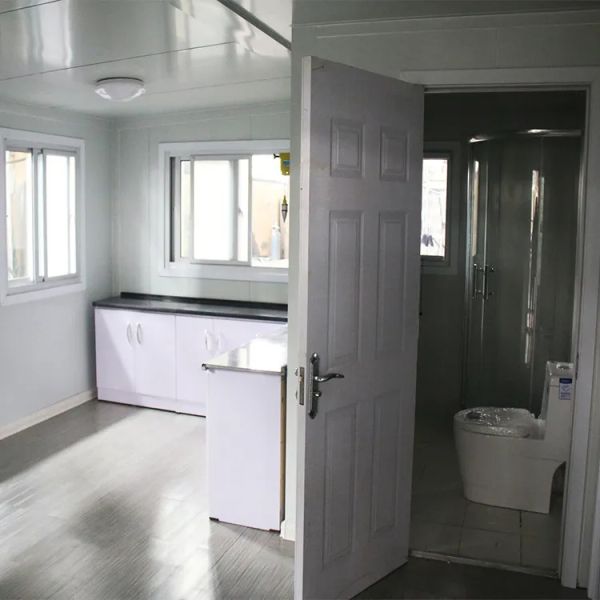 20FT/40FT Expandable Prefabricated Modular Container House with Toilet for Mobile Offices