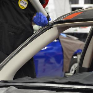 Buy cheap 1.35 G/Ml Transparent Pu Silicone Sealant Car Window Repairing Sealant product