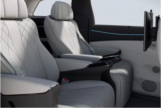 BYD Tengshi Minivan MPV Plug In Hybrid MPV Pure Electric