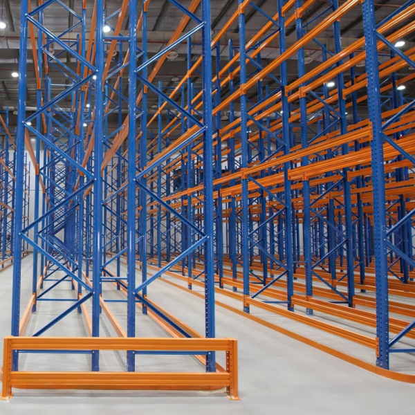 Industrial Warehouse Racking System Designed for Heavy-Duty Storage and Optimal Space Utilization
