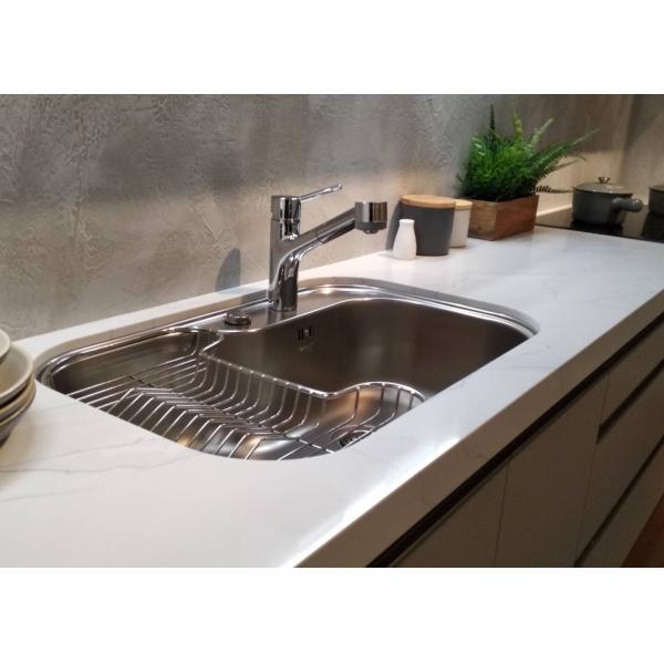 UV Cutting Quartz Stone Top