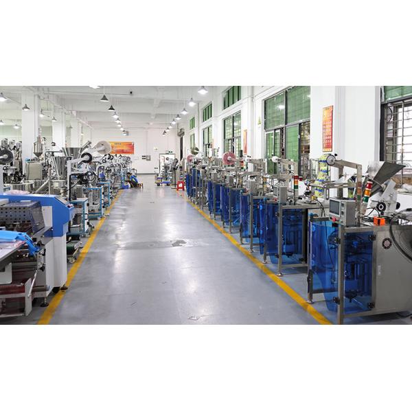Fully Automatic Liquid Packaging Machine Fast Packing Juice Filling SUS304 Servo Automatic Liquid Packaging Machine Anti-Drip Precision Filler For