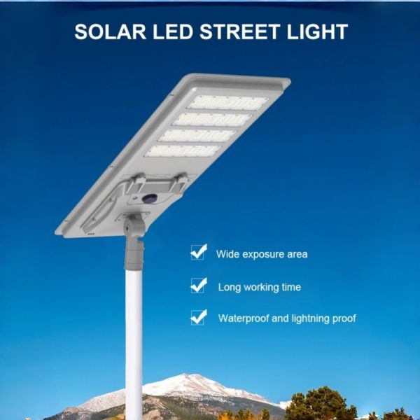 LED Solar Street Light With Remote Control Automatic Dimming for Industrial Parks