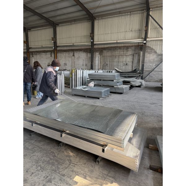 1000×2000mm Perforated Galvanized Steel Sheet For Ventilation