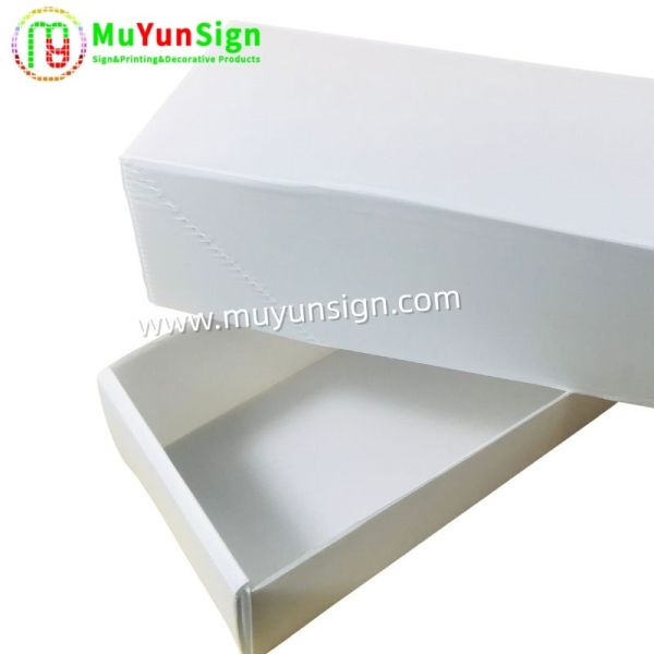Opaque White PP Corrugated Sheet Printable for Packaging / Displays