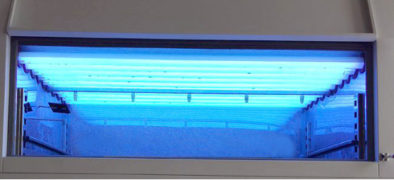 UV test chamber lamp arrangement diagram