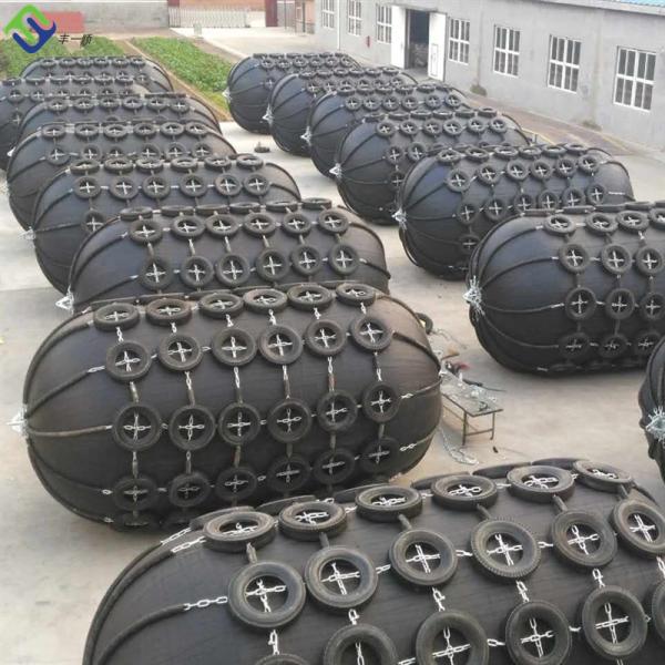 ISO 17357 Mooring Berthing Marine Fender Anti Collision Pneumatic Rubber Fender