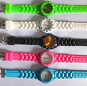 China 2013 Fashional style colorful silicon watch for promotion gifts on sale