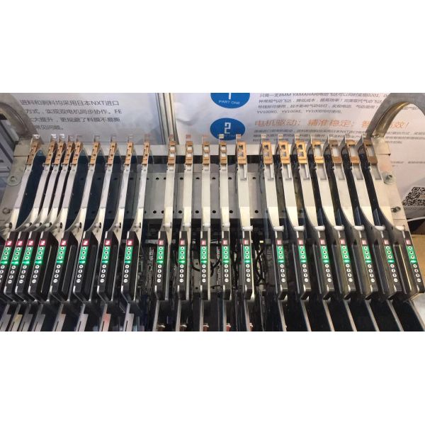 Yamaha Electric Feeder 8 12 16 24mm for DIY Pick and Place Machine , Charmhigh SMT Machine