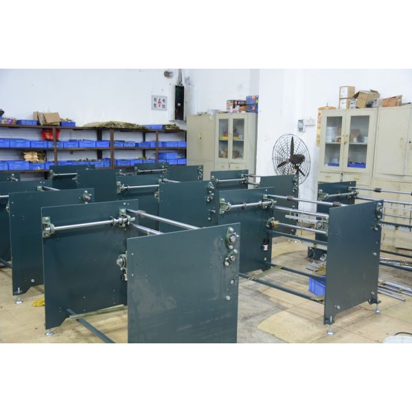 Automatic Gift Box Pressing Air Bubbles Machine