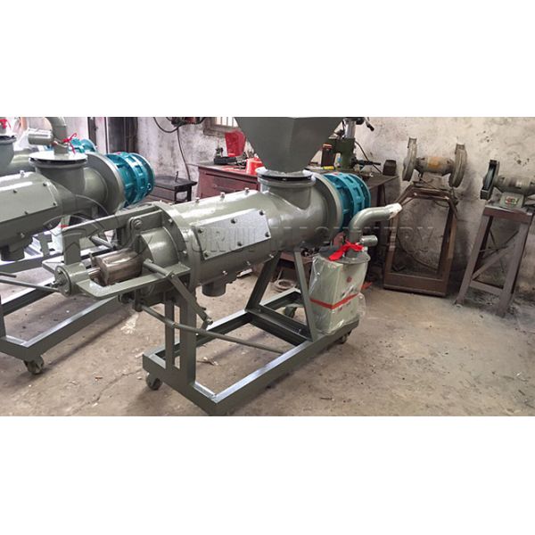 Manure Separator Equipment Sludge Dewatering Screw Press ISO Certification