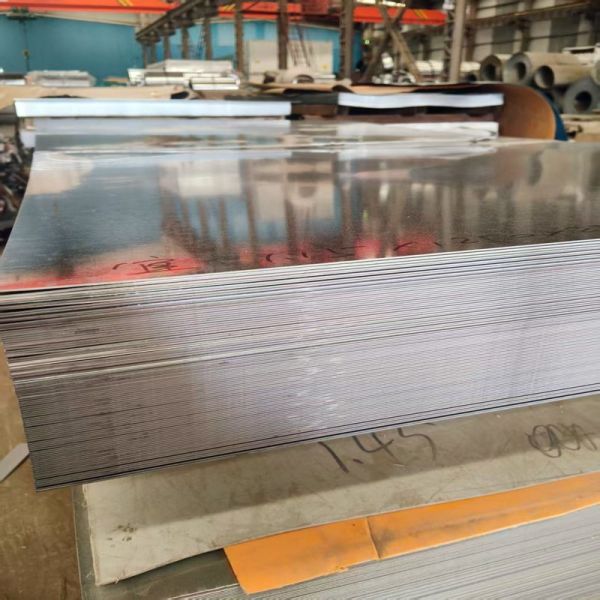 Large Spangle Galvanized Steel Sheet Zinc 40~275g GI Plate for Roofing & Construction