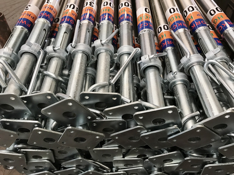 Heavy Duty Adjustable Steel Prop with Galvanized Steel Construction and Customizable Height for Scaffolding Shoring