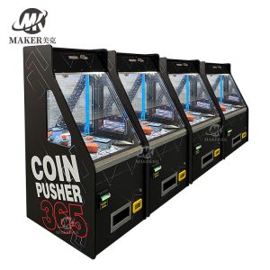 Amusement Wooden Arcade Coin Pusher Machines For Mall