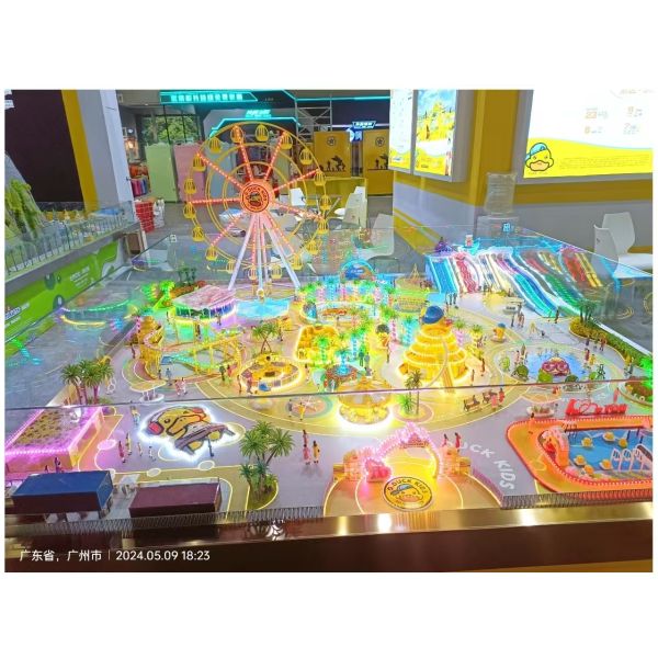 1:150 Amusement Park Models LED Lighting Model Theme Park Customized