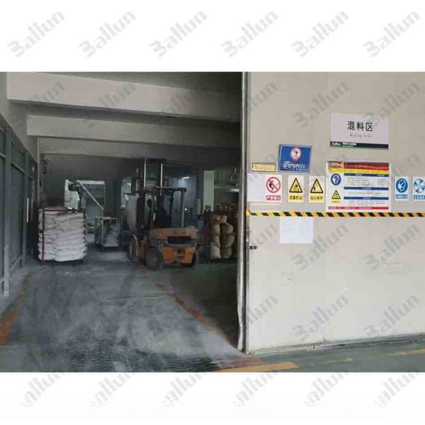 Scratch Resistant SPC Flooring Waterproof Herringbone Design Easy to Install Durable