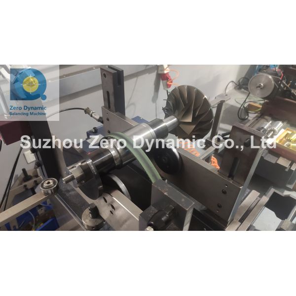 Soft Bearing Mechanical Spindle / Electrical Spindle Balancing Machine High Precision Spindle Balancer