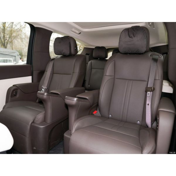 Long Range 4WD Pure Electric Vehicle Auto Car Lixiang Mega Ideal 7 Seat Luxury EV Car