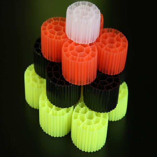 Black Color MBBR Bio Media With Activated Carbon And Virgin HDPE Material