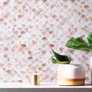China Fan Shape Natural Shell White Pattern Mosaic Tile Mother Of Pearl Backsplash Wall Tile on sale