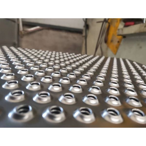 3.0mm Galvanized Perforated Metal Mesh 65% Open Rate Dimpled Sheet Gratings