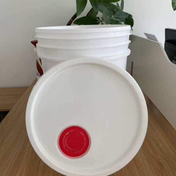 Food Grade Plastic Pail for Popcorn Snacks Round and Square Shape Butter Container