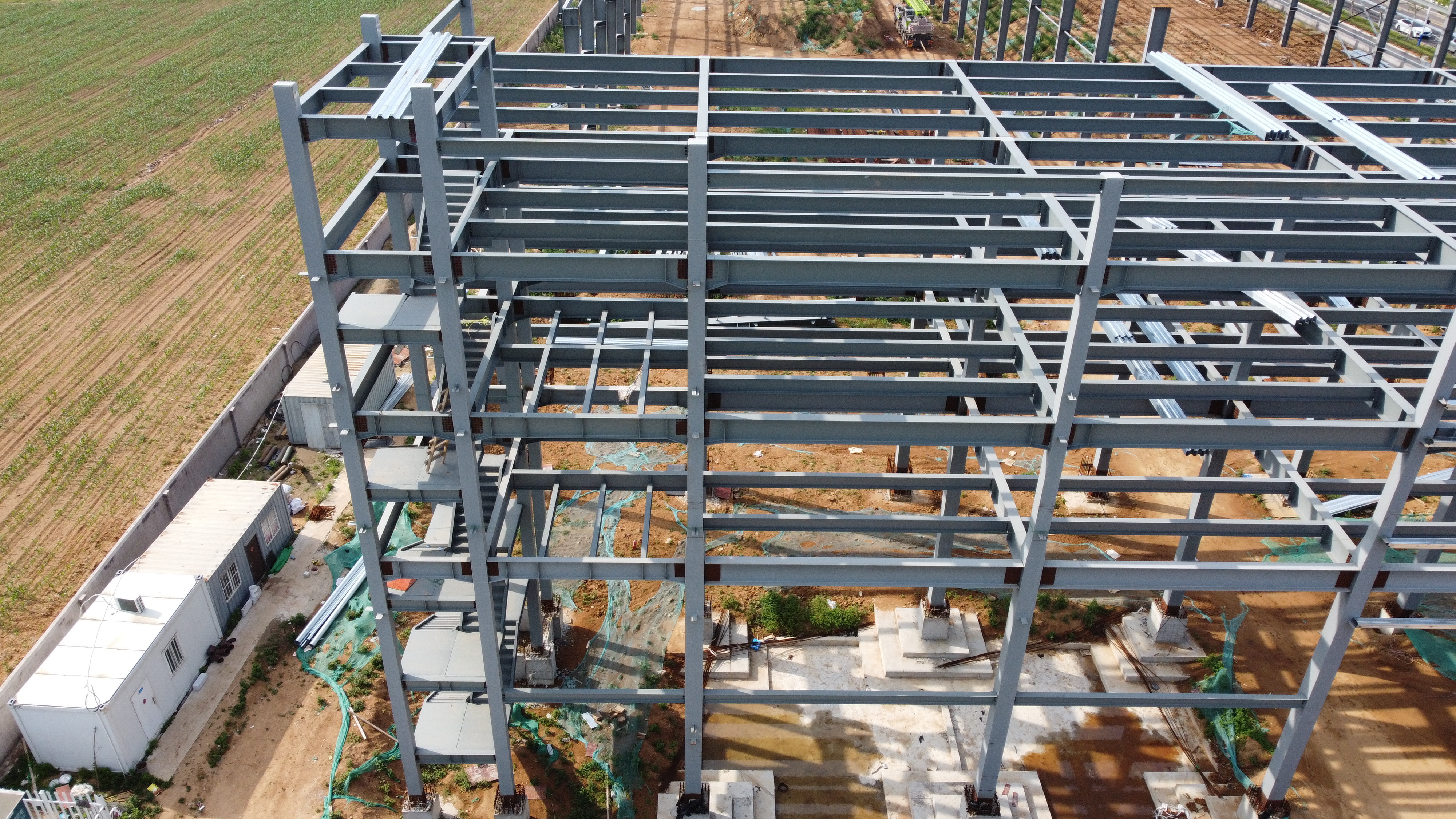 Quick Assembly Recyclable Prefabricated Steel Building Industrial Workshop Construction