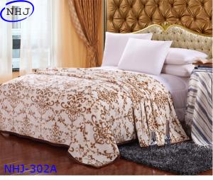 Buy cheap Nonwoven high quality 100% wool plush mink blanket for sale product