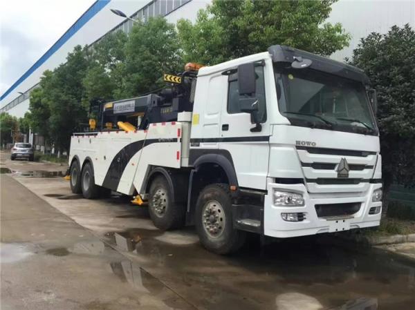 Quality Manual Transmission Heavy Wrecker Trucks , Commercial Tow Truck High Speed for sale