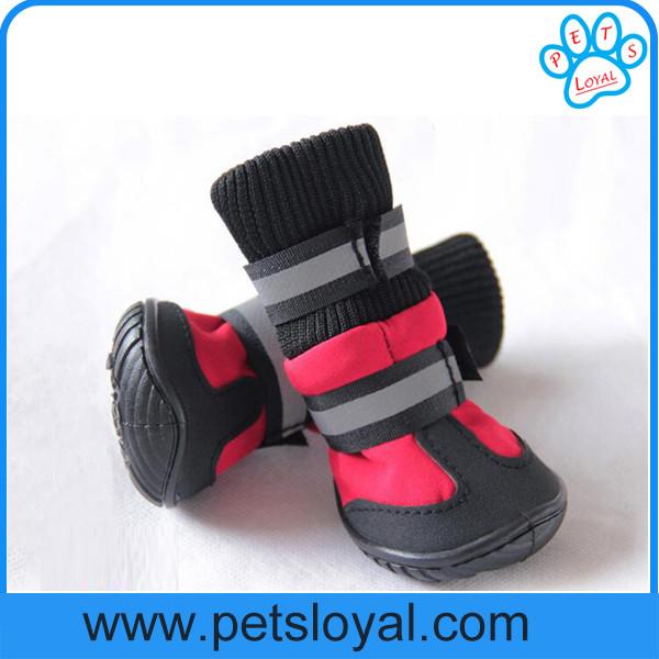 China Manufacturer Pet Supply Product Winter Medium and Large Pet Dog Snow Boots