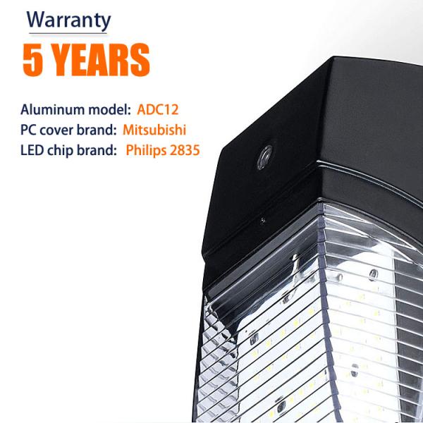 Small Ip65 LED Wall Pack Light Photocell Motion Sensor Solar Wall Light