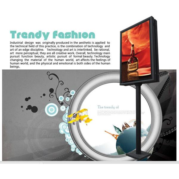 LED light box with scrolling system