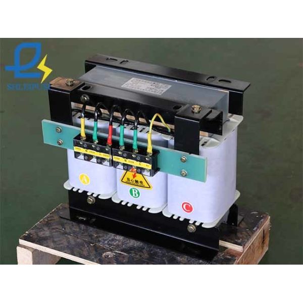 3 Phase To 2 Phase Voltage Transformer 380V To 220V Step down voltage transformer
