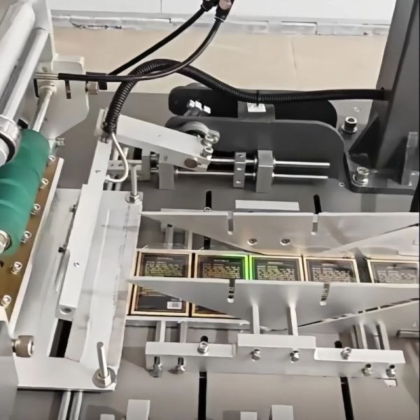 4.5kw High Speed Packing Machine 3D Film Packing Machine Customized