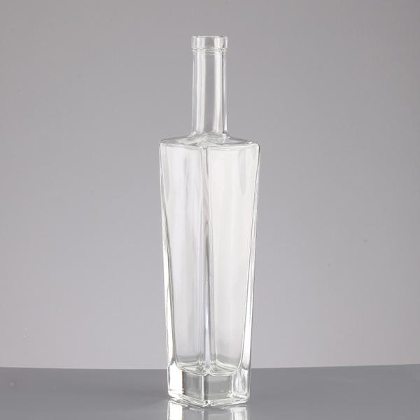 Spray Cap Square Vodka Glass Bottle Ideal for Whiskey Gin Bourbon Vodka Brandy Storage