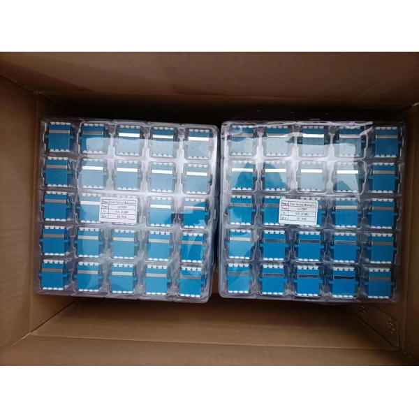 Flanged LC Quad Singlemode APC Optical Fiber Adapter with Insertion Loss≤0.3dB FTTH