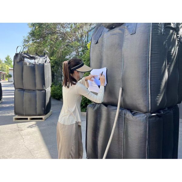 Industrial Grade Coconut Shell Charcoal Columnar Activated Carbon for Aquarium Water Treatment and Chemical Auxiliary Agent