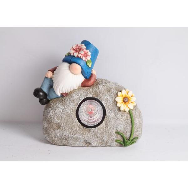 Unique Solar Magnesium Oxide Garden Statue Handmade Lifelike Gnome Stone