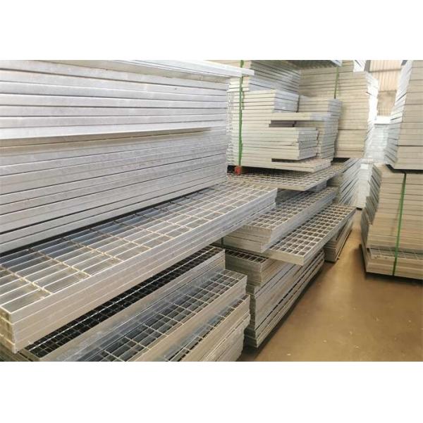 Lightweight Q235 Hot Dip Galvanized Metal Grating Low Carbon Steel A1011 Standard