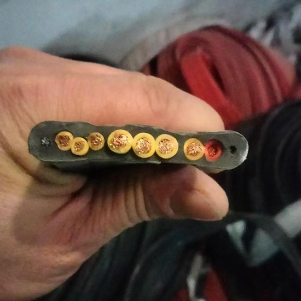450/750V Flat Rubber Cable with EPR Insulation and Tensile Resistance for Industrial Moving Machinery