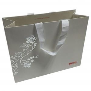 China CMYK Recycled Paper Gift Bags With Flat Cotton Handle Biodegradable on sale