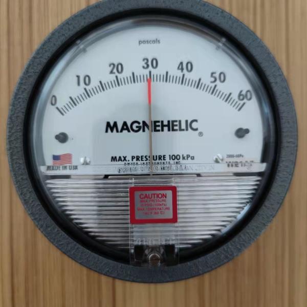 Dwyer Aluminum High Temperature Differential Pressure Gauge Magnehelic Pressure Gauge 2300-50MM