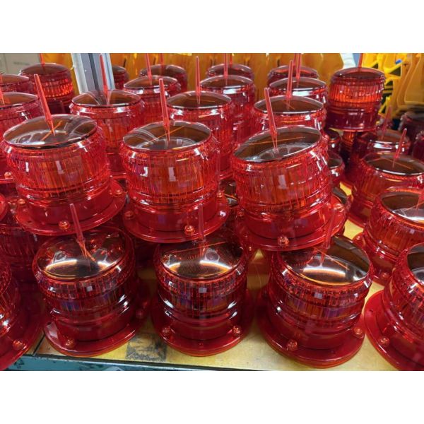 Solar Aviation Obstruction Light Solar Marine Beacon Warning Light Sea Navigation Lamp for Tower