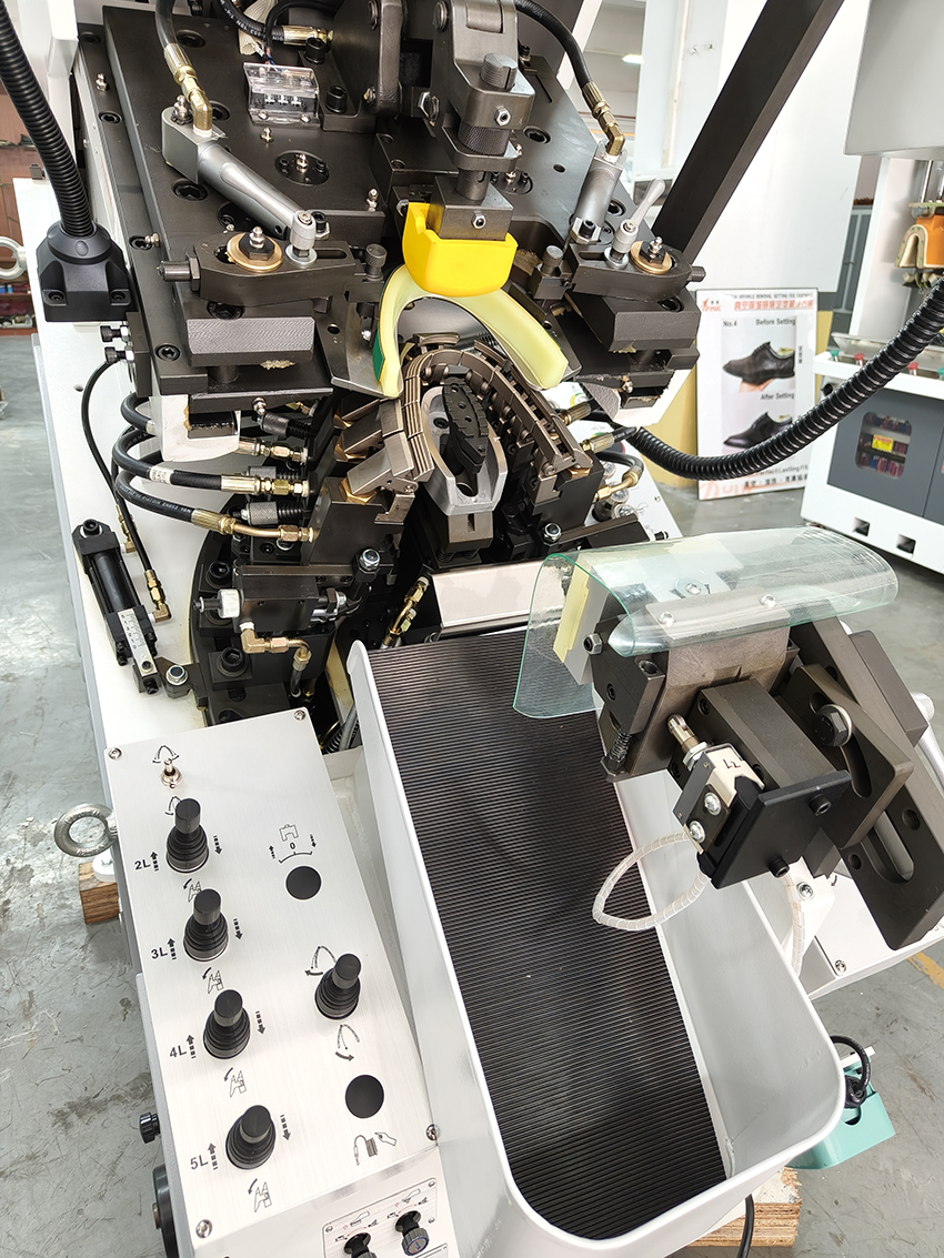9 Pincers Automatic Toe Lasting Machine for Women Shoes Shoe Making Machine