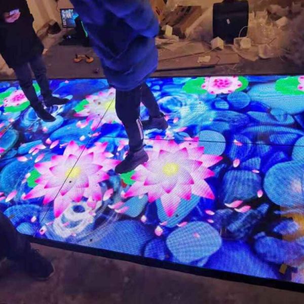OEM Indoor Outdoor Arch Flexible LED Video Wall Interactive LED Curved Tunnel Display Immersive Tunnel Screen