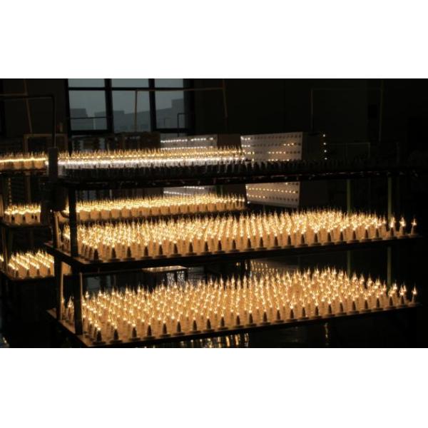 Led E14 dimmable candle Bulb Light Clear Cover Aluminum Alloy For Hotels / Restaurant