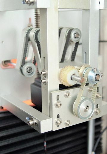 Cap / Body Sealing Automatic Shrink Sleeve Applicator Machine With Two Heads